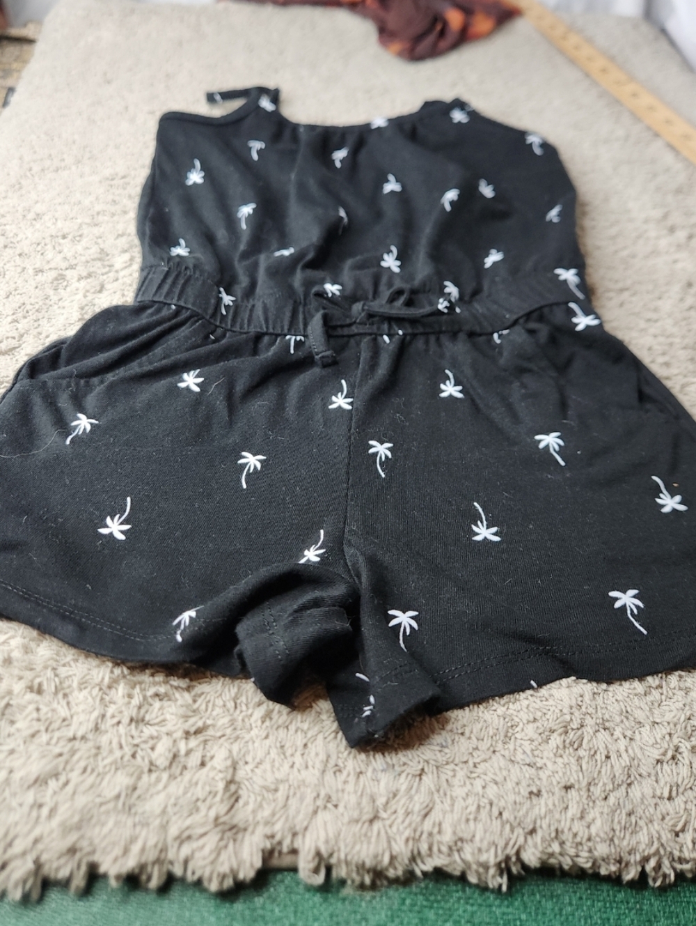 Girl's Black & White Short Romper - Cat & Jack - S (6/7)